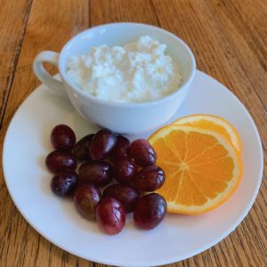 cottage cheese w fruit