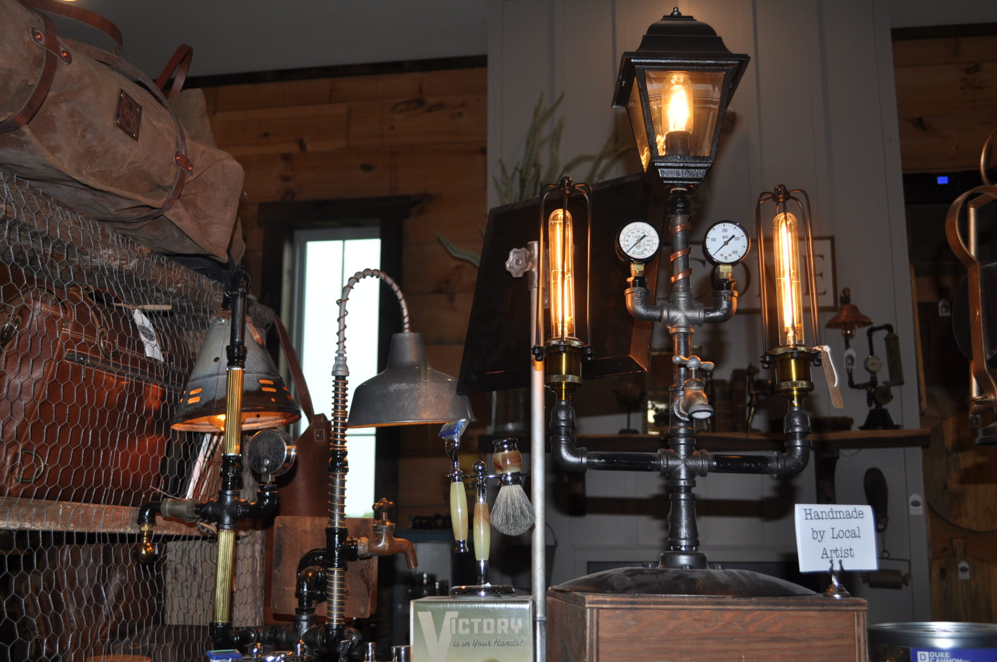 Lillie Hobbs Bakery, Lunch, Antiques, and Local Art just south of