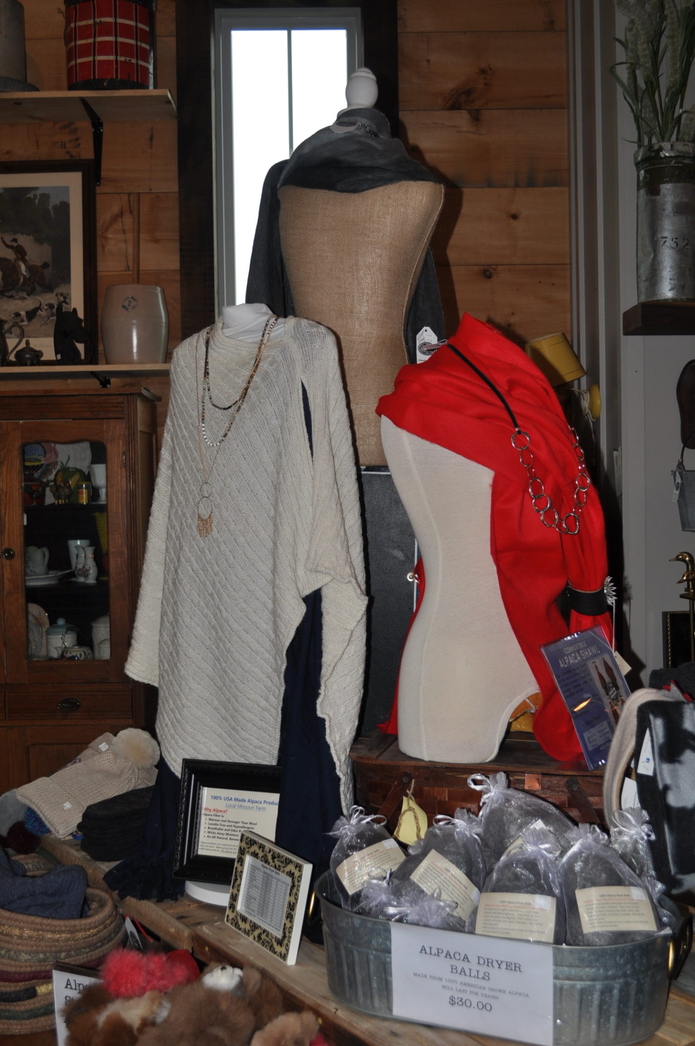 Lillie Hobbs Bakery, Lunch, Antiques, and Local Art just south of