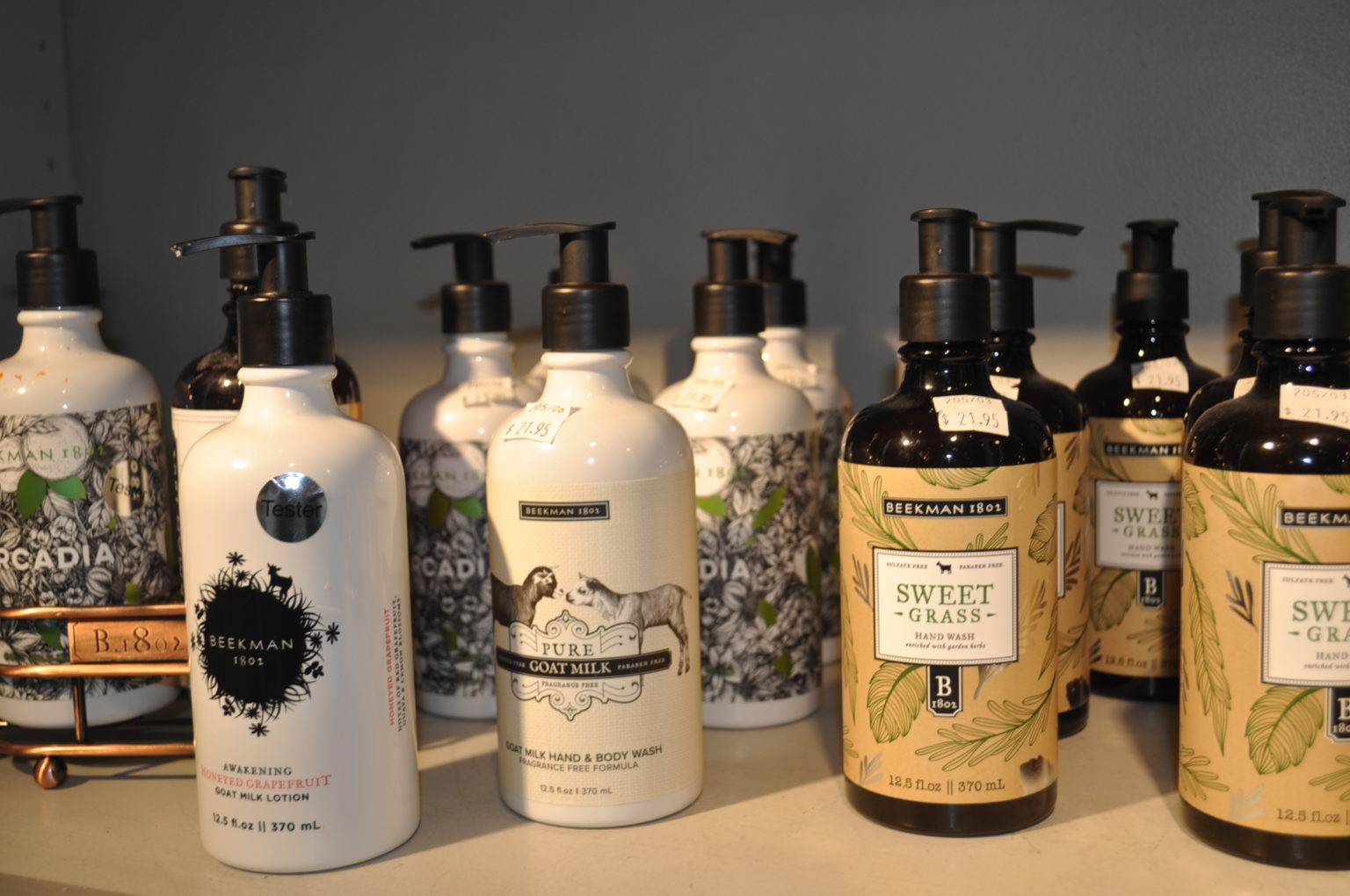 Lillie Hobbs Bakery, Lunch, Antiques, and Local Art just south of